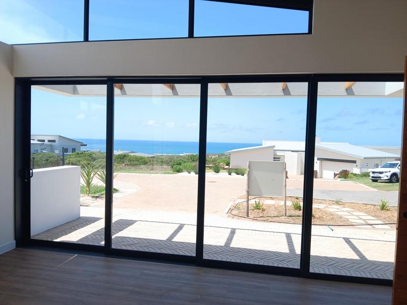 3 Bedroom Property for Sale in Stilbaai Wes Western Cape